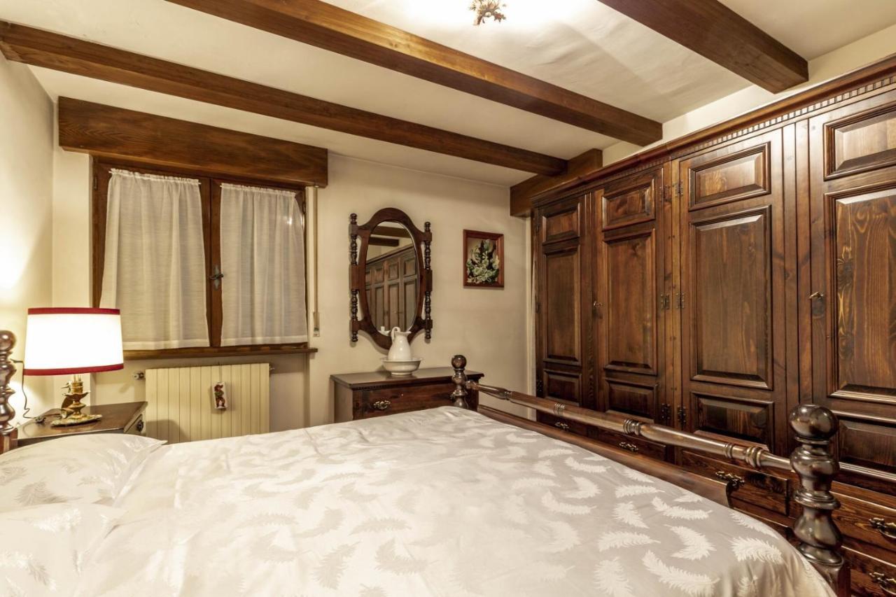 Des Alpes 1 Daire Canazei Dış mekan fotoğraf
