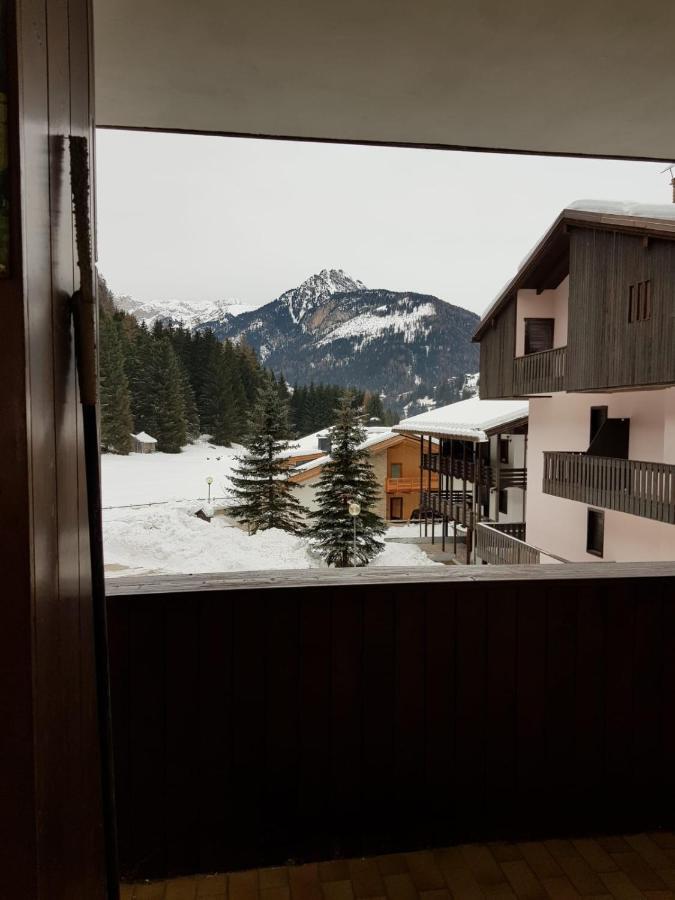 Des Alpes 1 Daire Canazei Dış mekan fotoğraf